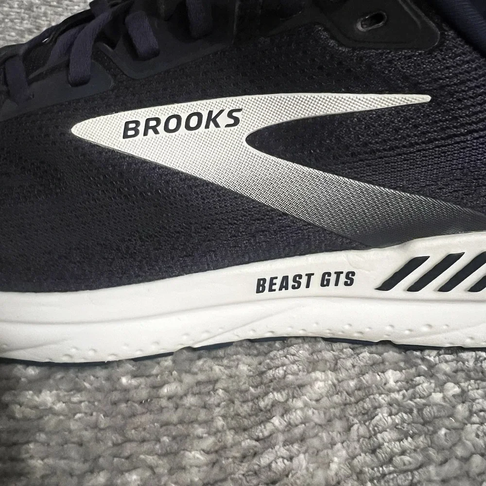 Brooks Beast GTS 24 Men's Running Shoes Size 14 Navy Blue White Athletic Sneaker